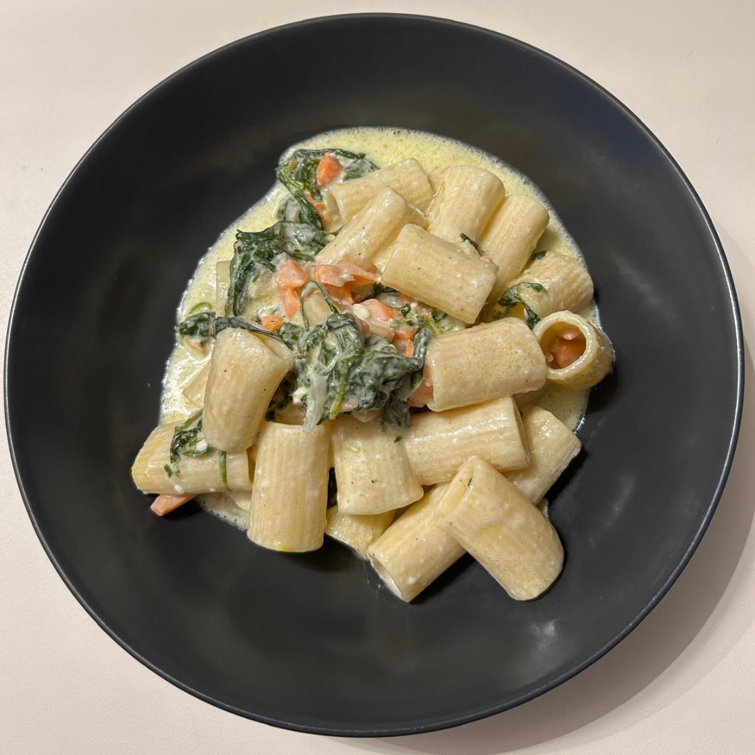 Rigatoni saumon & épinards